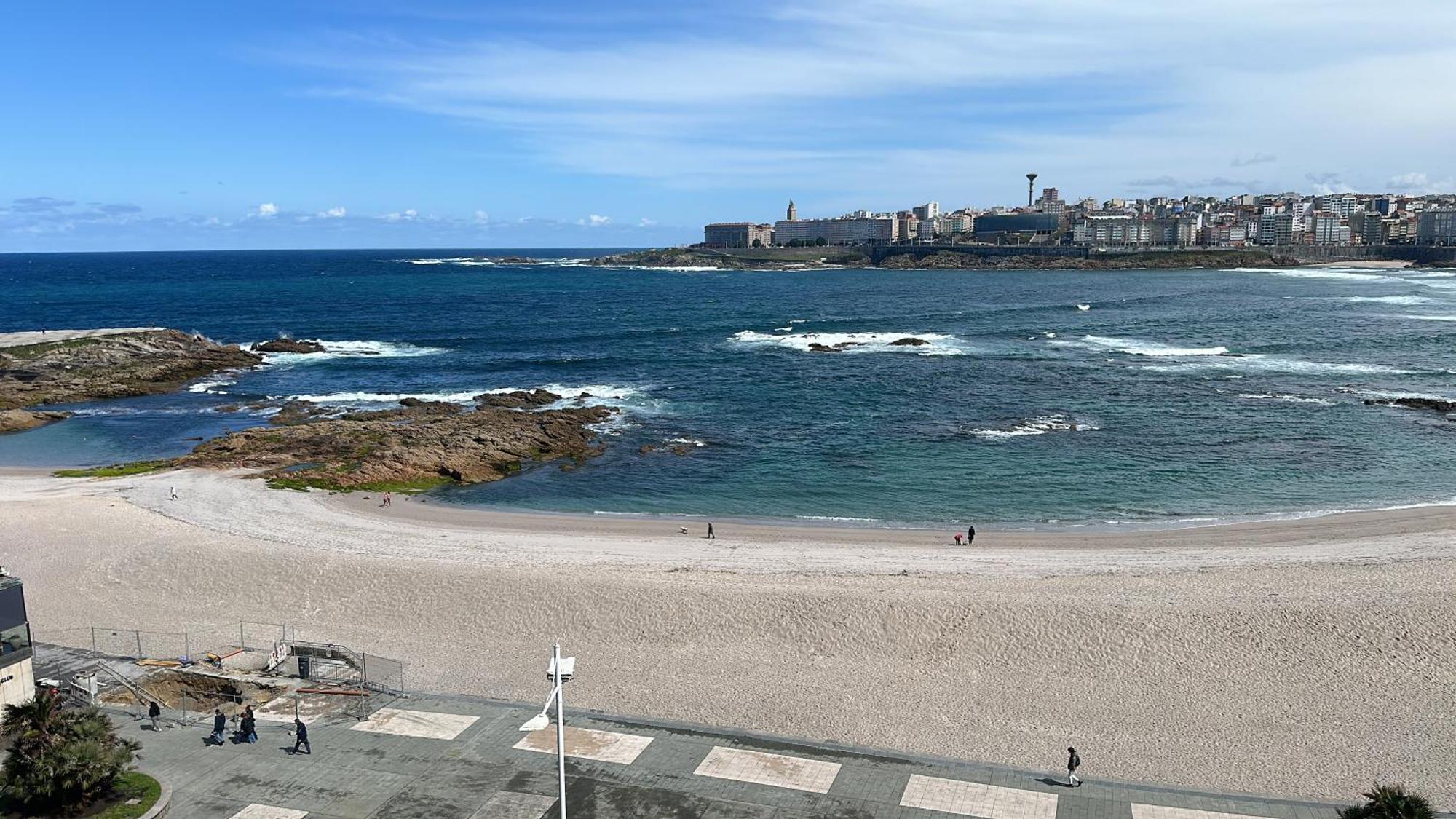 ア・コルーニャPiso Con Vistas A La Playa De Riazorアパートメント エクステリア 写真